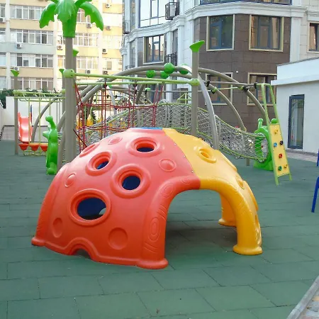 біля моря, відрада, центр міста, інститут філатова, залізниця Apartman *