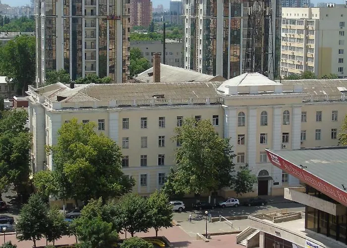 біля моря, відрада, центр міста, інститут філатова, залізниця