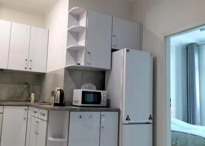 біля моря, відрада, центр міста, інститут філатова, залізниця *