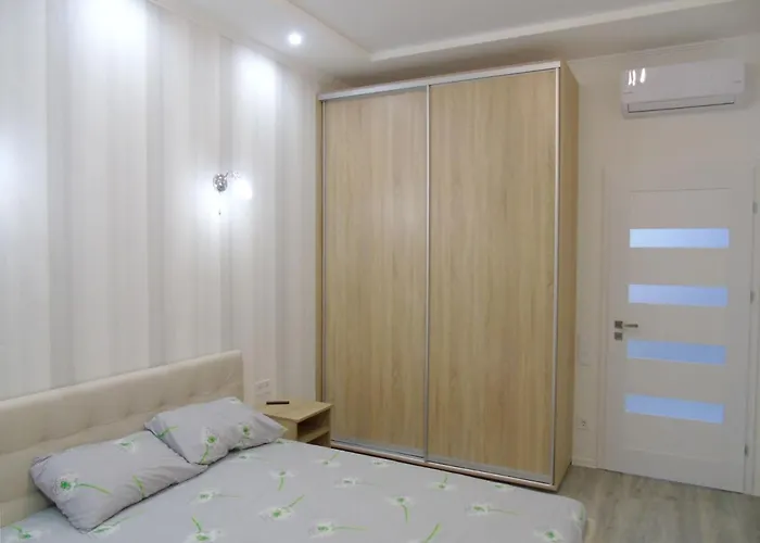 біля моря, відрада, центр міста, інститут філатова, залізниця *